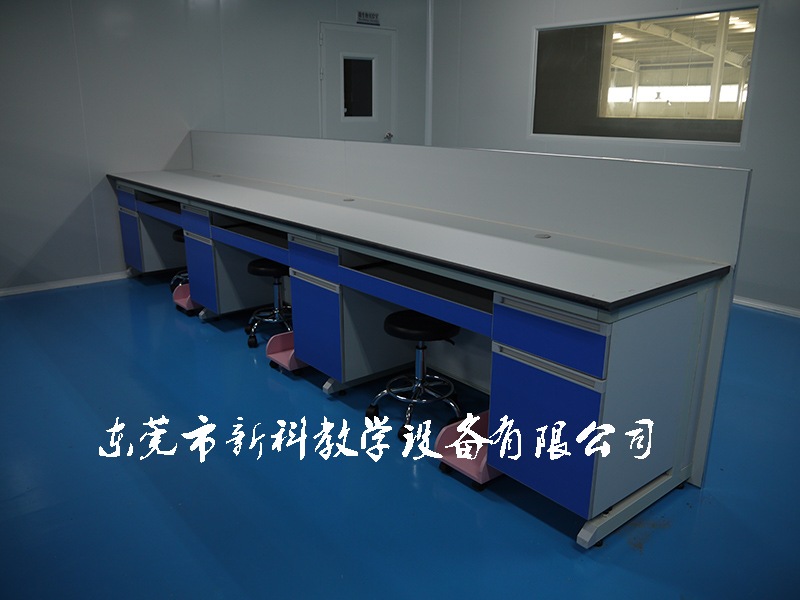 <a href='/products/64-1.html' target='1' style='font-size:18px; font-weight:bold; color:#000000;'>实验室边台</a>案例